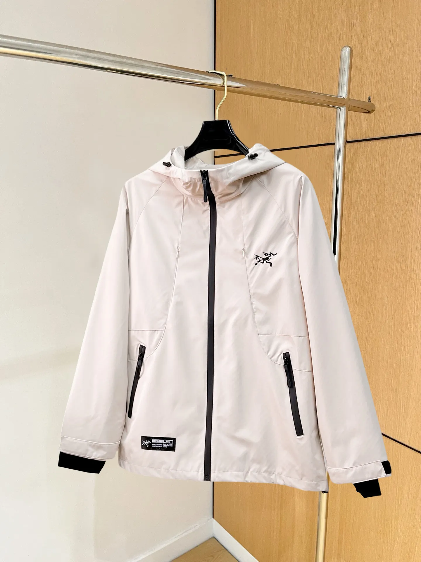 Same Style， ， 2026 New Arrival ， Original Premium Breathable ， ， ， Quality。 ， Sizes：M～3XL，